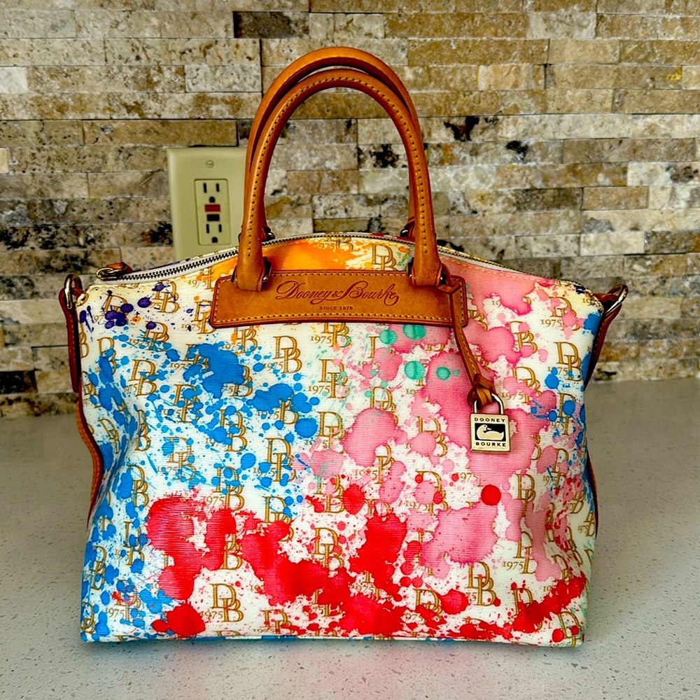 Dooney&Bourke  splash purse